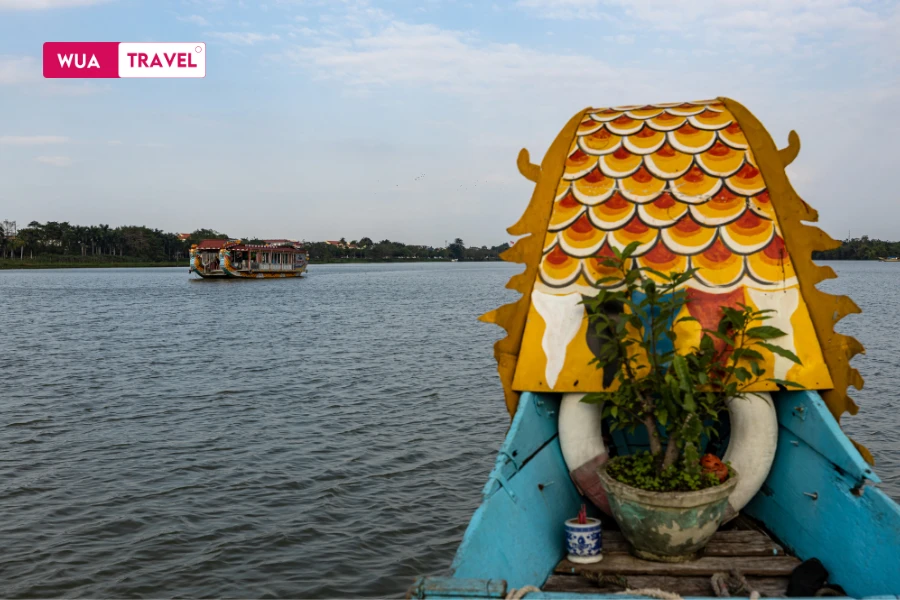Dragon boat on Perfume River - ancient beauty of Hue imperial city