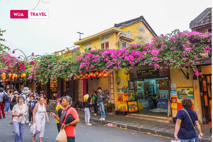  Wandering Hoi An Ancient Town – soaking in its timeless beauty and tranquility.