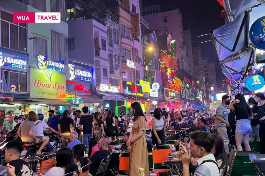 Saigon night market – glowing lights, vibrant colors, and the flavors of the street.